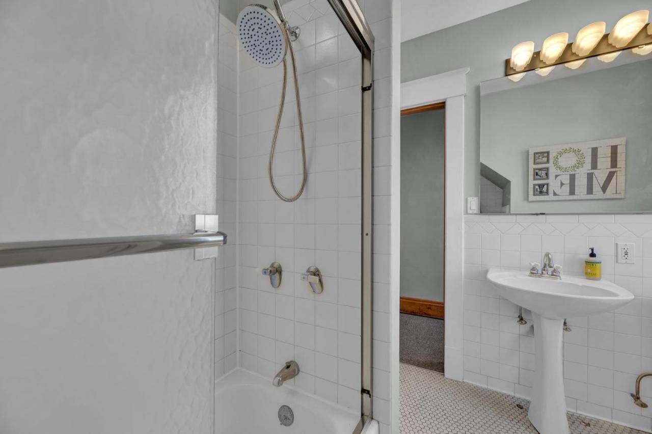 Oakley Square 3Br Charmer - Total Walkability Home Cincinnati Eksteriør billede